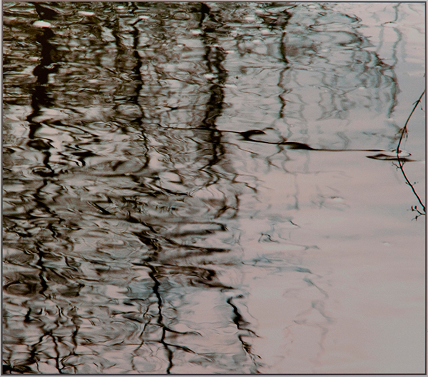 Insistencia del reflejo, de la sèrie La piel del agua